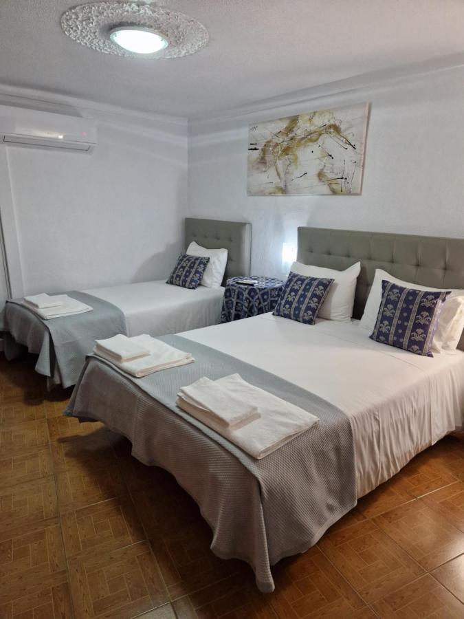 Residencial Antonio Mocisso Guesthouse Елваш Екстер'єр фото