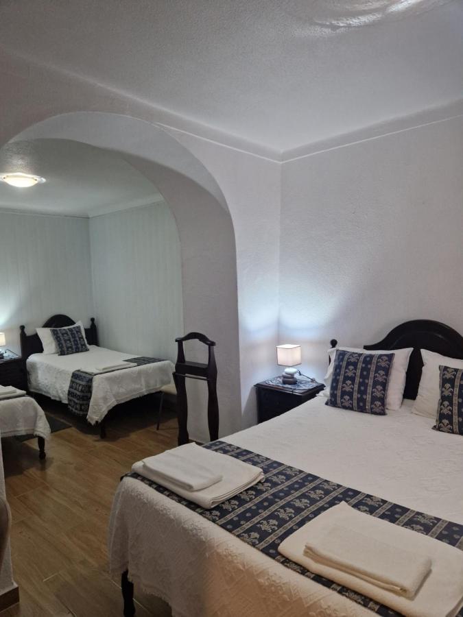 Residencial Antonio Mocisso Guesthouse Елваш Екстер'єр фото