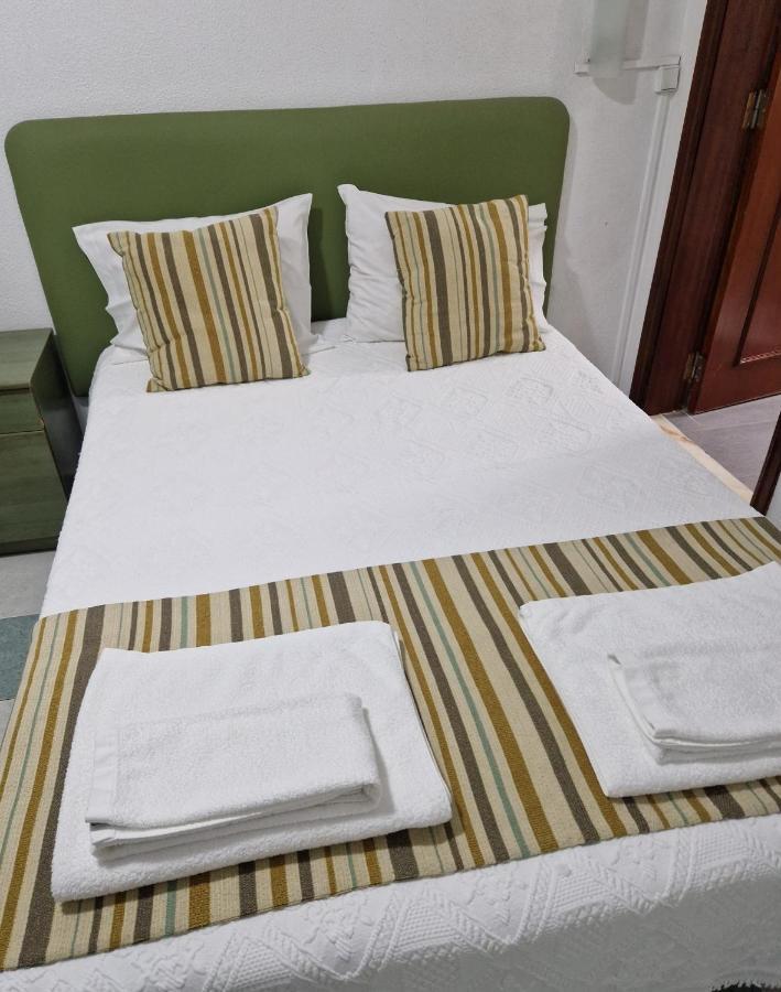 Residencial Antonio Mocisso Guesthouse Елваш Екстер'єр фото