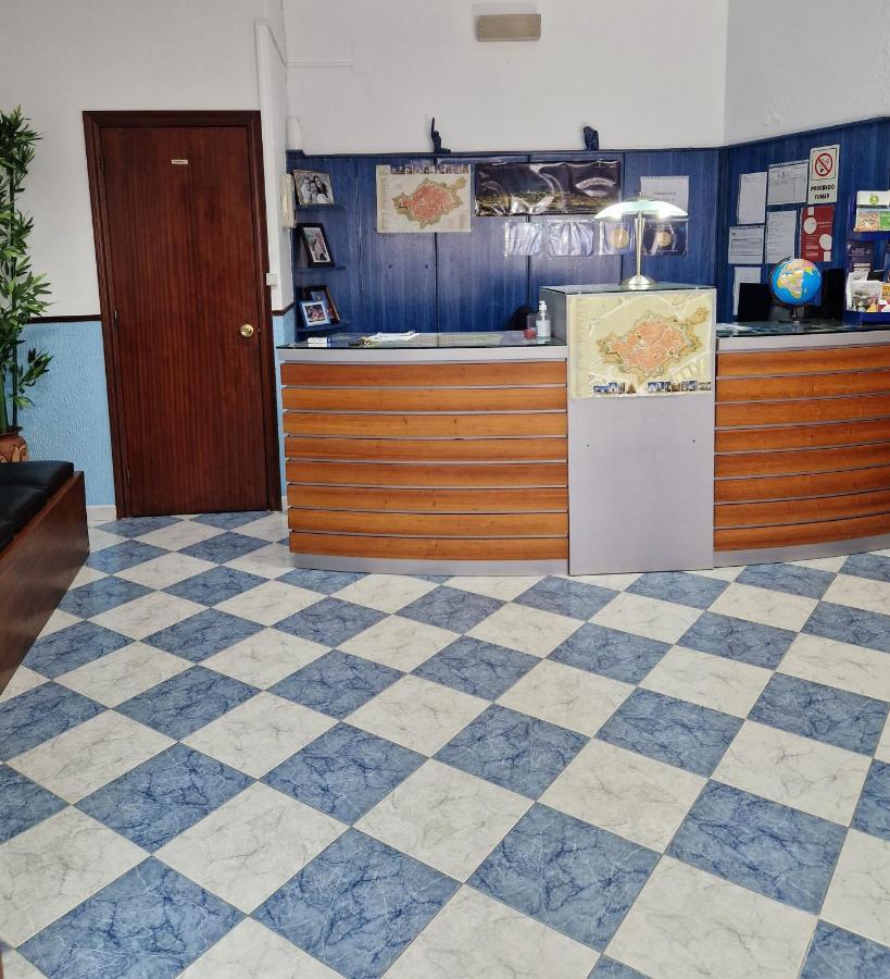 Residencial Antonio Mocisso Guesthouse Елваш Екстер'єр фото