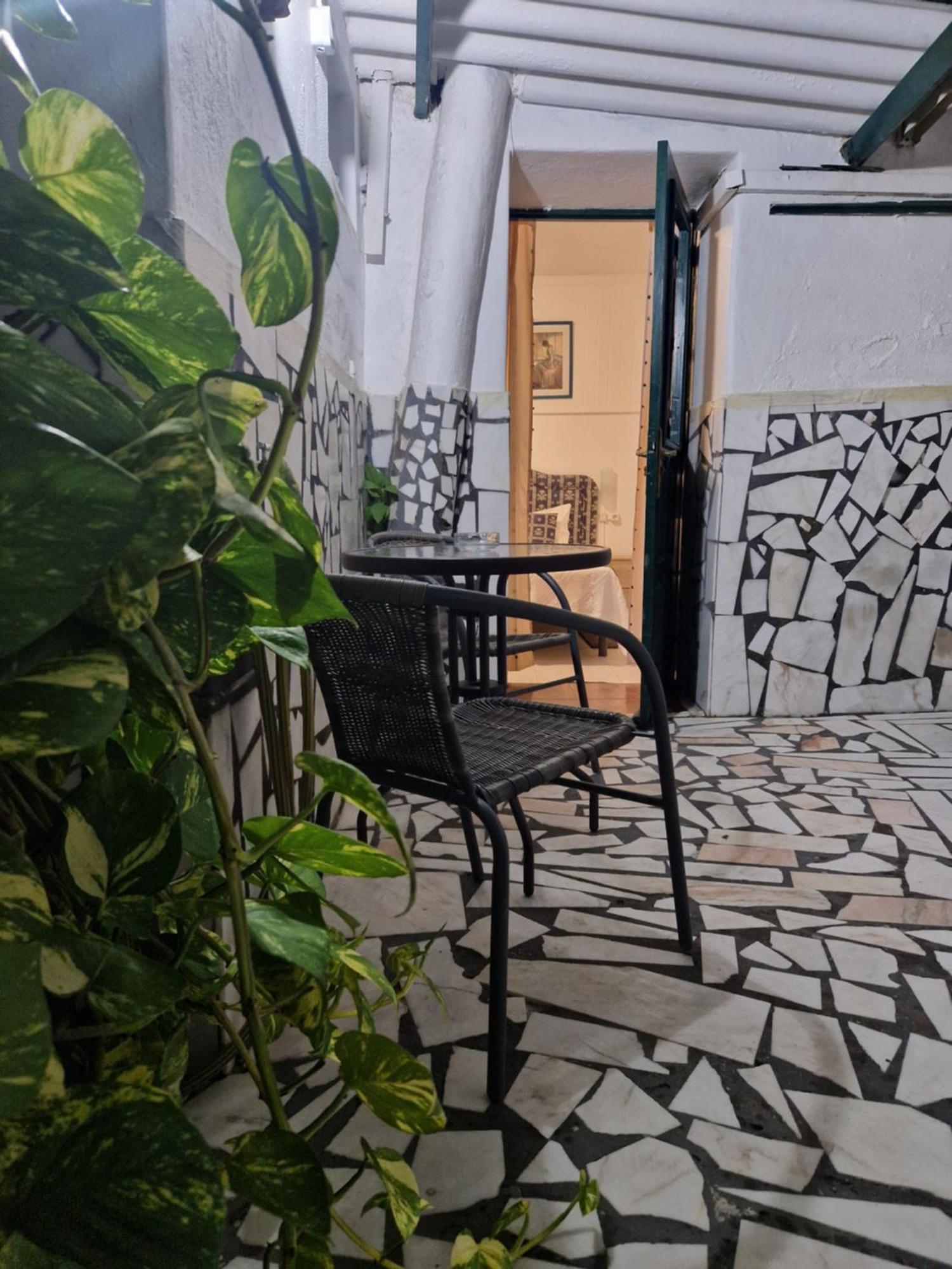 Residencial Antonio Mocisso Guesthouse Елваш Екстер'єр фото