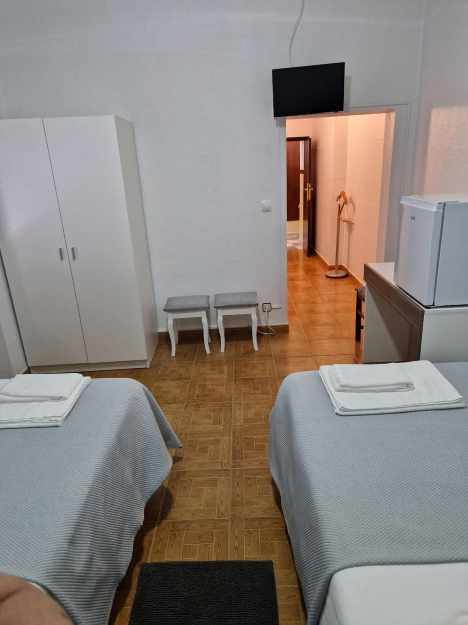 Residencial Antonio Mocisso Guesthouse Елваш Екстер'єр фото
